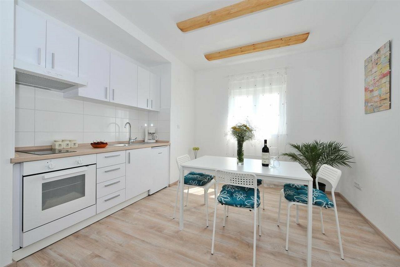 Apartments Ivkovic Zadar Buitenkant foto
